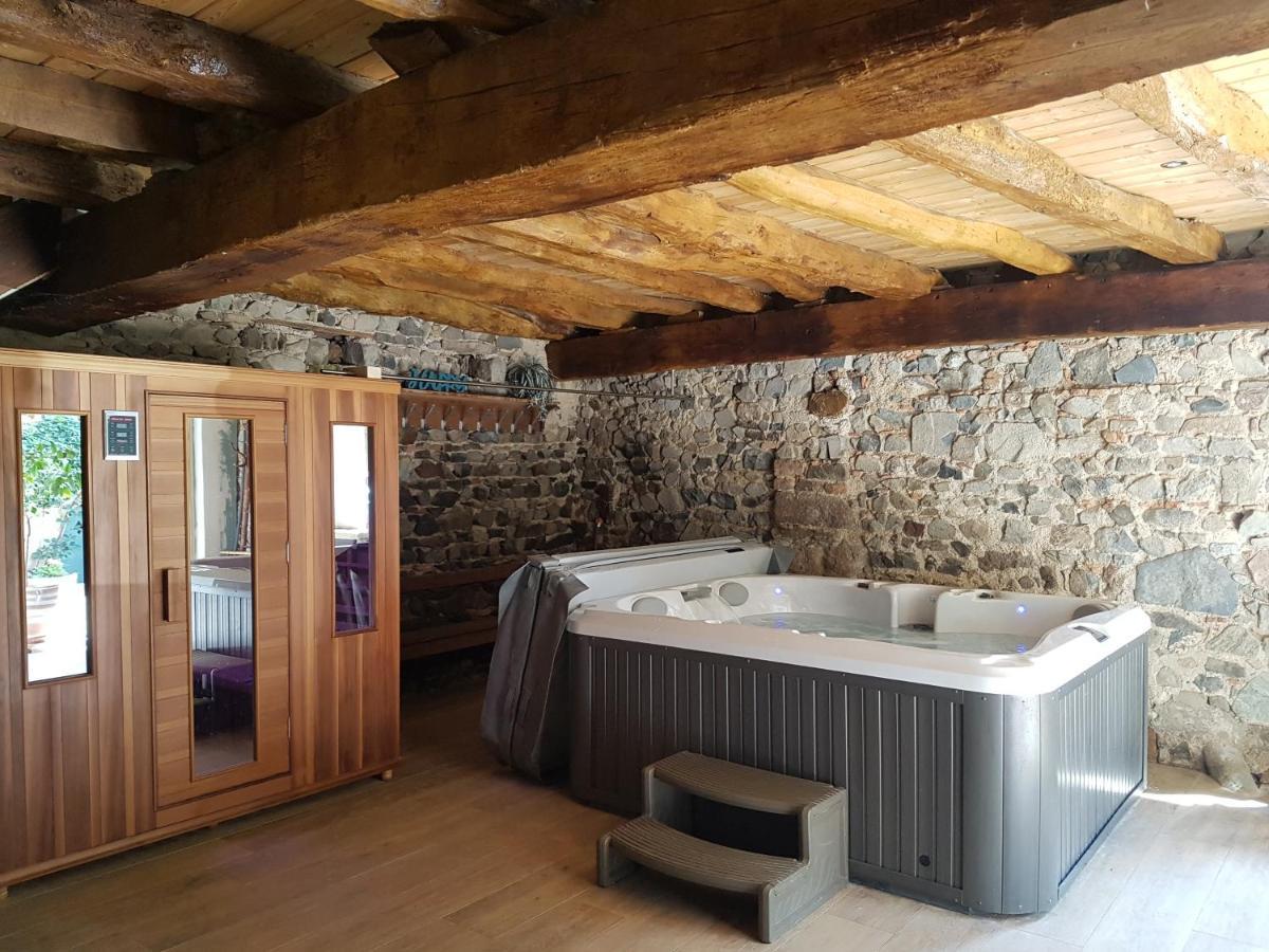 Domaine De La Fee-Licite Hotel Jullié Eksteriør billede